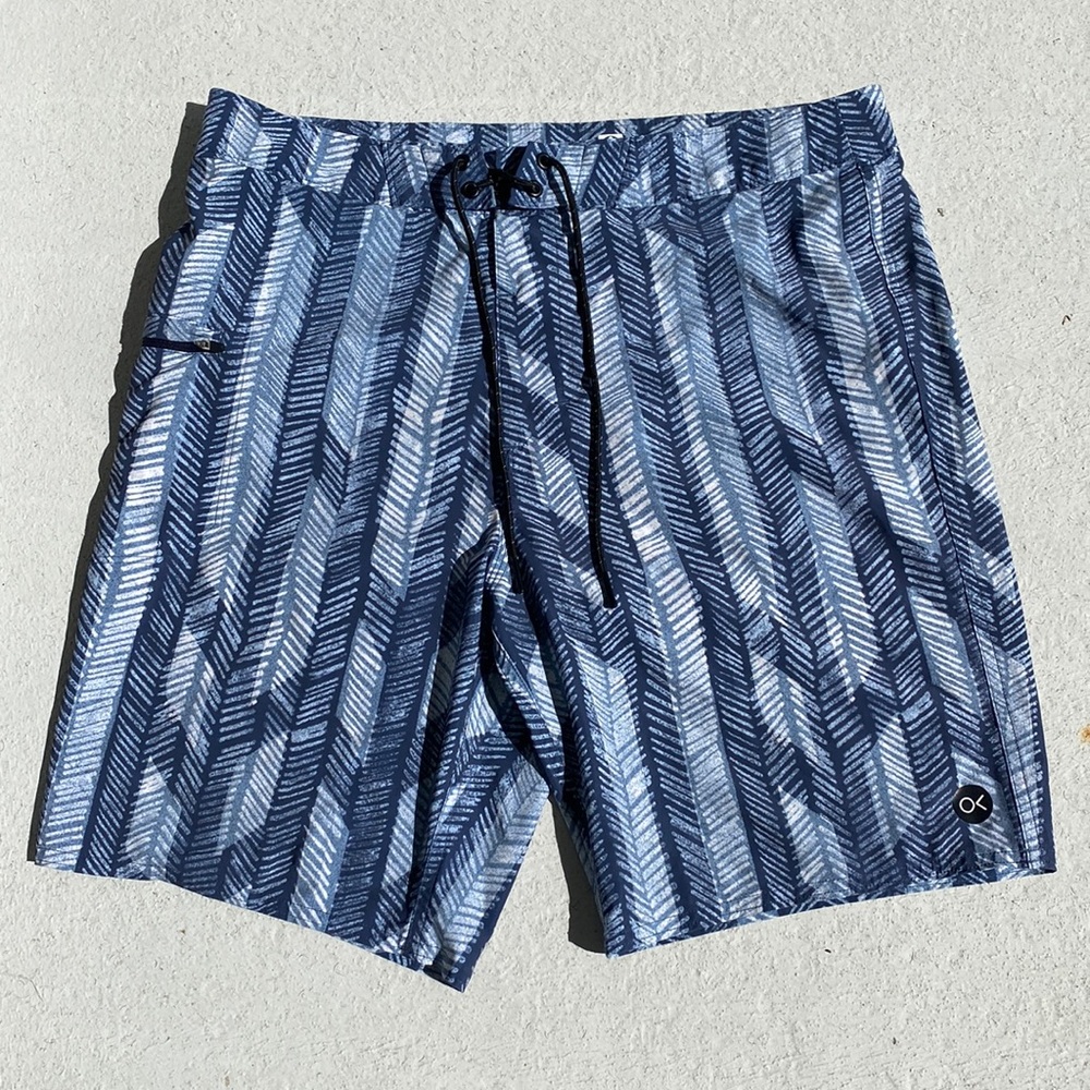 Outerknown Boardshorts Mens 32 amazing condition